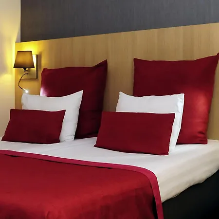 Mercure Schiphol Terminal 3*