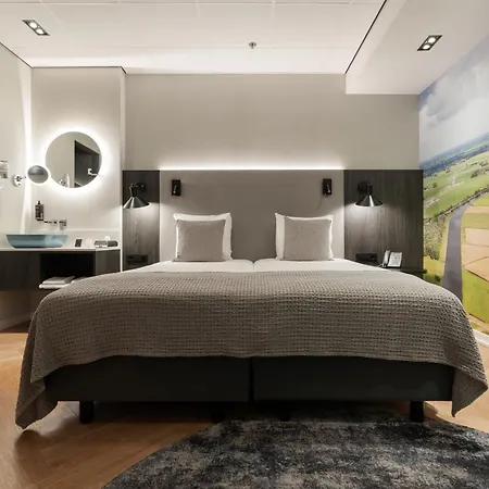 Mercure Schiphol Terminal 3*