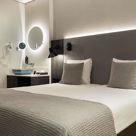 Отель Mercure Schiphol Terminal Схипхол