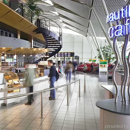 Mercure Schiphol Terminal 3* סכיפהול
