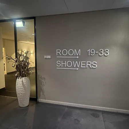 Отель Mercure Schiphol Terminal
