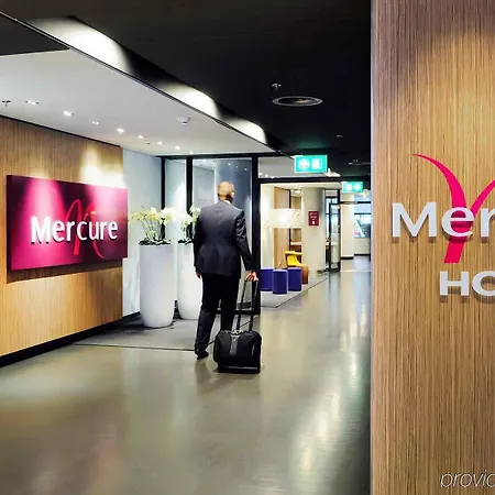 Отель Mercure Schiphol Terminal Схипхол